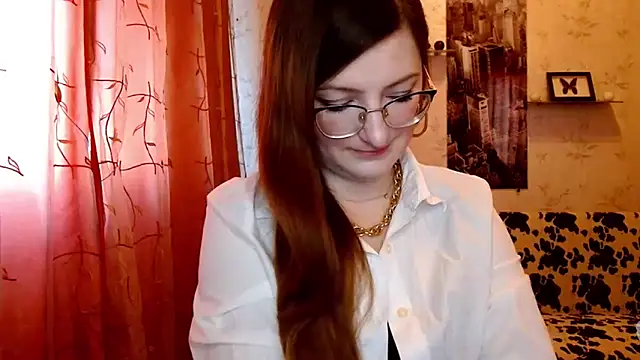 Snapshot of Arielsssplash chatting on 02/21/25, 07:56 Arielsssplash online show from 02/21/25, 07:56