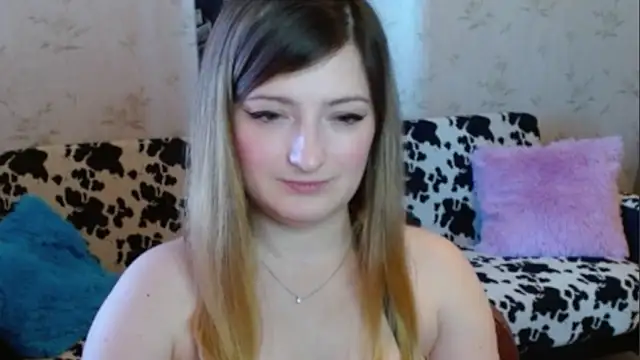 Snapshot of Arielsssplash chatting on 09/26/25, 07:34 Arielsssplash online show from 09/26/25, 07:34