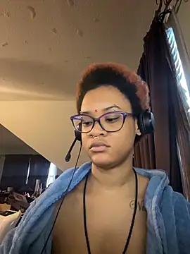 nickytheehawtie online show from 03/03/26, 02:01