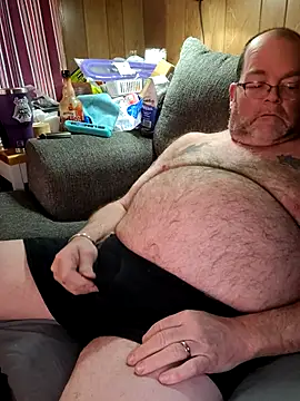 Snapshot of mrwizard4570 chatting on 04/16/26, 11:00 mrwizard4570 online show from 04/16/26, 11:00