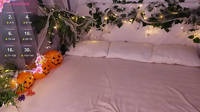 Snapshot of Elfa_Mirielle chatting on 11/01/25, 06:04 Elfa Mirielle online show from 11/01/25, 06:04