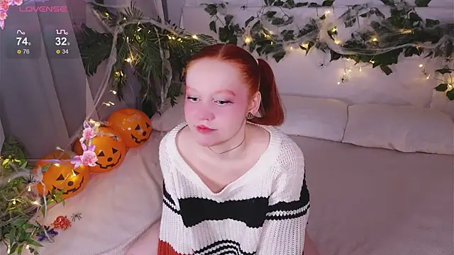 Snapshot of Elfa_Mirielle chatting on 11/08/25, 05:40 Elfa Mirielle online show from 11/08/25, 05:40