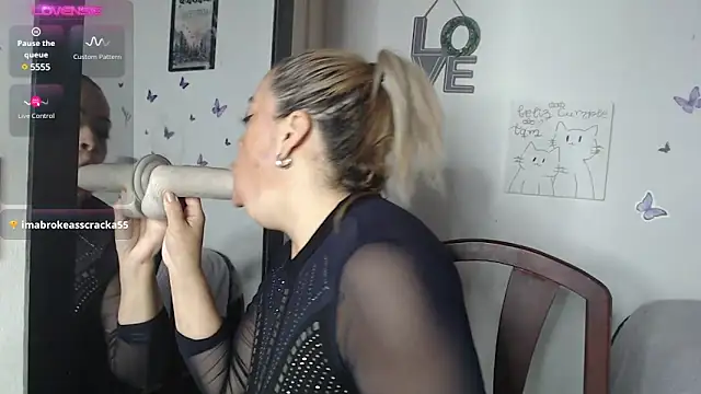 LIila28six online show from 02/14/25, 10:59