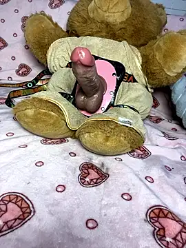 Snapshot of Kayyummy98 chatting on 01/07/26, 01:41 Kayyummy98 online show from 01/07/26, 01:41