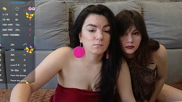 Snapshot of Vika_loves_you chatting on 04/17/26, 02:14 Vika loves you online show from 04/17/26, 02:14