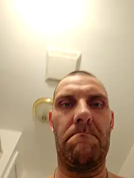 Bigcock666467 online show from 09/30/25, 03:22