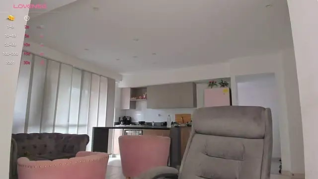 sofiia piink online show from 02/08/26, 01:58