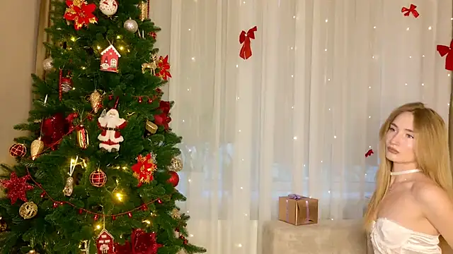 bella  rose online show from 12/17/25, 01:17