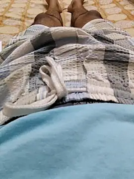 Snapshot of Pink_head_dick chatting on 09/26/25, 04:38 Pink head dick online show from 09/26/25, 04:38