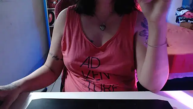 Snapshot of Ta_maravilhosaaa chatting on 01/08/25, 12:26 Ta maravilhosaaa online show from 01/08/25, 12:26