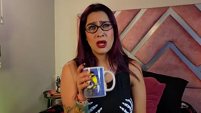  kelly hous36 online show from 11/21/25, 05:11