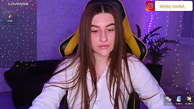 Snapshot of Elishka_ chatting on 12/01/24, 09:26 Elishka online show from 12/01/24, 09:26