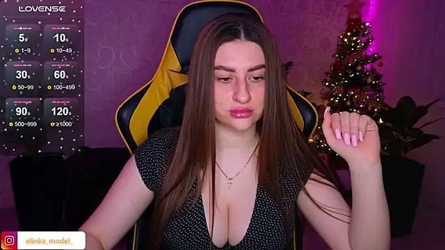 Snapshot of Elishka_ chatting on 01/06/25, 05:06 Elishka online show from 01/06/25, 05:06