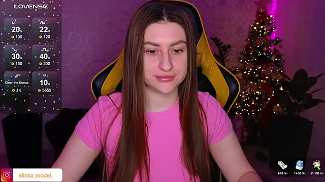 Snapshot of Elishka_ chatting on 01/09/25, 06:15 Elishka online show from 01/09/25, 06:15