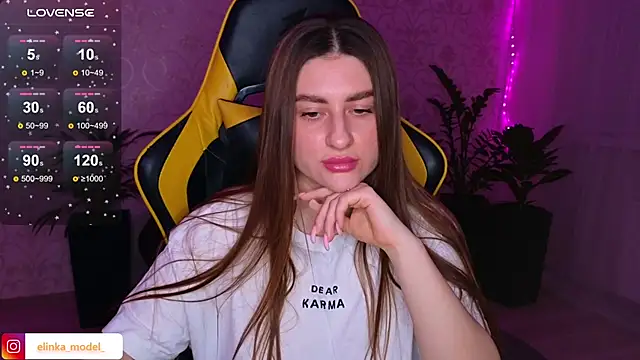 Snapshot of Elishka_ chatting on 01/29/25, 07:53 Elishka online show from 01/29/25, 07:53