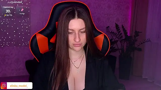 Snapshot of Elishka_ chatting on 10/05/25, 06:50 Elishka online show from 10/05/25, 06:50