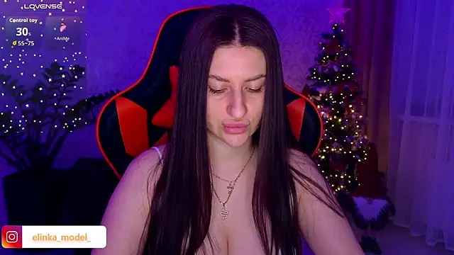 Snapshot of Elishka_ chatting on 12/20/25, 07:10 Elishka online show from 12/20/25, 07:10