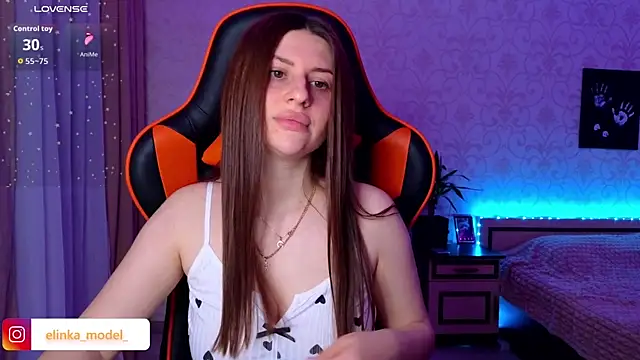 Snapshot of Elishka_ chatting on 03/23/26, 07:51 Elishka online show from 03/23/26, 07:51