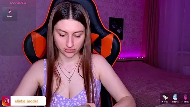 Snapshot of Elishka_ chatting on 06/26/26, 08:02 Elishka online show from 06/26/26, 08:02