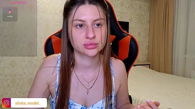 Snapshot of Elishka_ chatting on 06/28/26, 11:33 Elishka online show from 06/28/26, 11:33