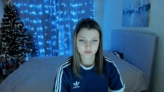 Snapshot of SoniNesti chatting on 01/04/25, 02:56 SoniNesti online show from 01/04/25, 02:56