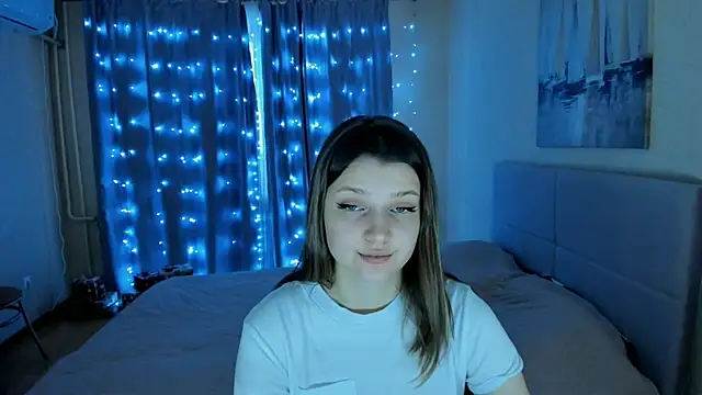 Snapshot of SoniNesti chatting on 01/22/25, 11:12 SoniNesti online show from 01/22/25, 11:12