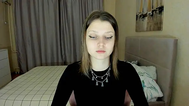 Snapshot of SoniNesti chatting on 11/10/25, 03:11 SoniNesti online show from 11/10/25, 03:11