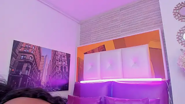 Snapshot of ShaniaBrownn chatting on 11/27/25, 08:00 ShaniaBrownn online show from 11/27/25, 08:00