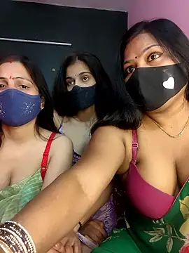 cutee  crazy online show from 01/15/26, 02:10