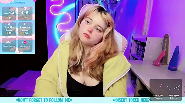 anjana yuii online show from 03/22/25, 01:52