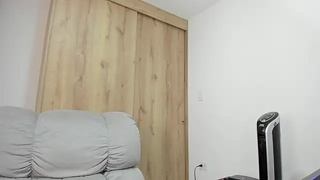 xspecialoomx online show from 01/13/26, 07:52