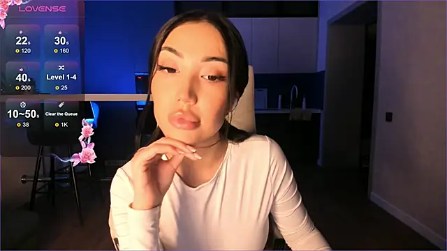 Sury 01 online show from 11/05/25, 09:04