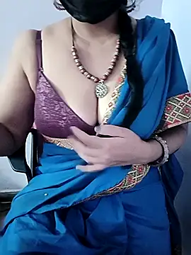 sangeetha4bide online show from 12/14/25, 07:47