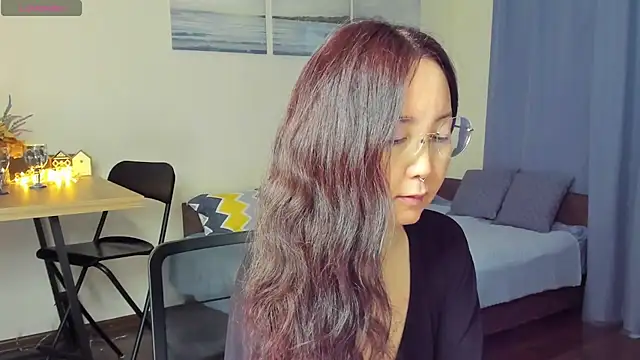 AvroraSakura online show from 12/23/24, 11:14