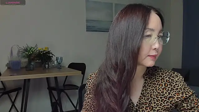 AvroraSakura online show from 02/21/25, 04:48