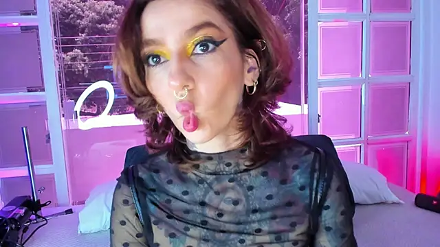 Evangelyne 1 online show from 09/17/25, 04:08