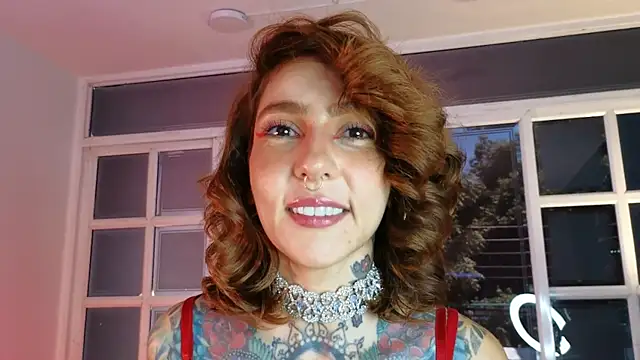 Evangelyne 1 online show from 09/24/25, 03:48