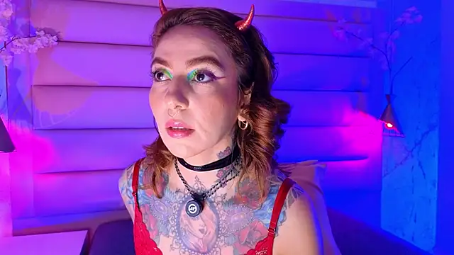 Evangelyne 1 online show from 02/05/26, 03:49