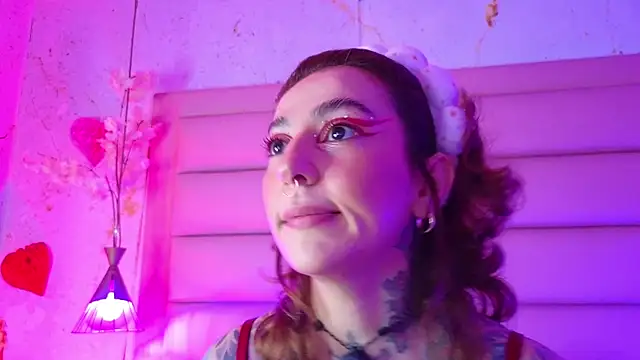 Evangelyne 1 online show from 03/23/26, 03:49