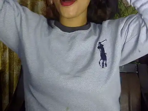 Snapshot of SEXY-MAHI- chatting on 12/07/24, 11:01 SEXY-MAHI- online show from 12/07/24, 11:01