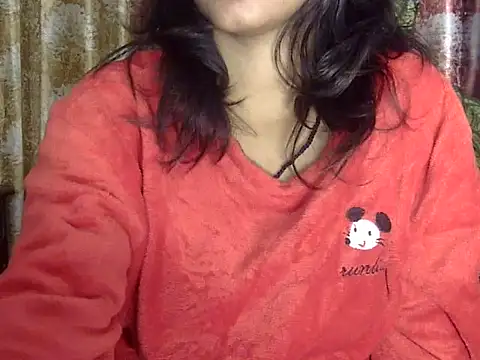 Snapshot of SEXY-MAHI- chatting on 12/14/24, 12:33 SEXY-MAHI- online show from 12/14/24, 12:33