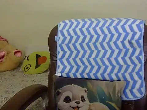 Snapshot of SEXY-MAHI- chatting on 12/26/24, 09:15 SEXY-MAHI- online show from 12/26/24, 09:15