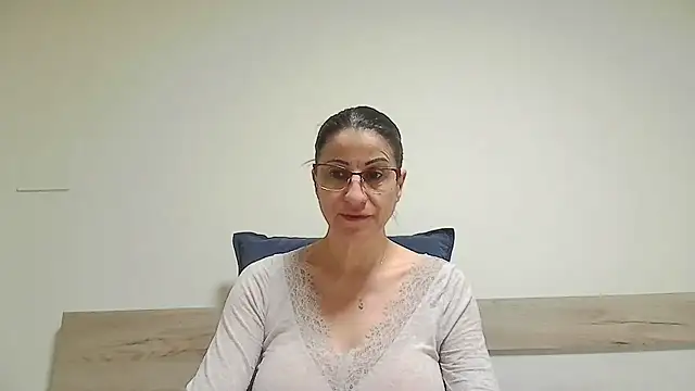 Sanada hot online show from 01/16/26, 07:56