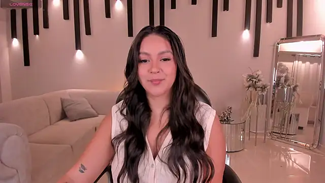 ToriCrossX online show from 02/07/25, 01:32