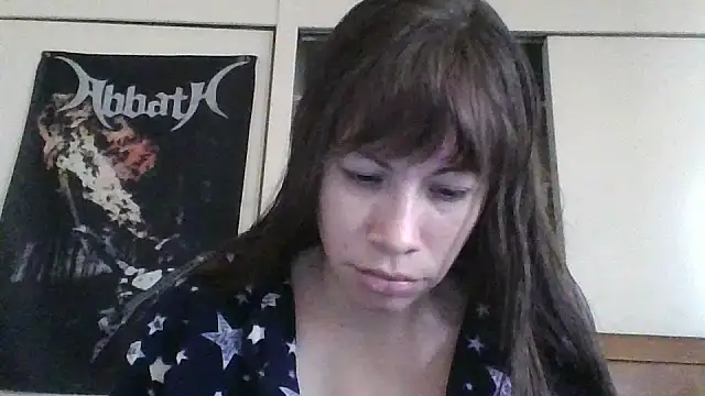 Snapshot of petitedoll29 chatting on 12/03/24, 09:01 petitedoll29 online show from 12/03/24, 09:01