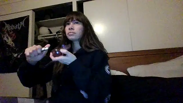 petitedoll29 online show from 12/23/24, 02:56