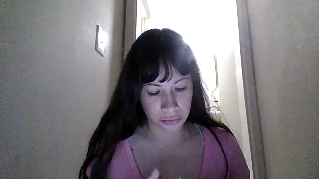 Snapshot of petitedoll29 chatting on 10/30/25, 07:58 petitedoll29 online show from 10/30/25, 07:58