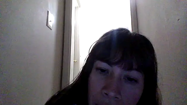 Snapshot of petitedoll29 chatting on 11/30/25, 02:15 petitedoll29 online show from 11/30/25, 02:15