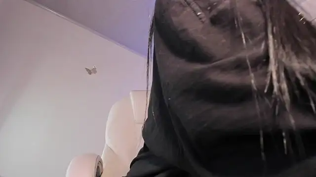 Snapshot of ineedmydaddy_ chatting on 03/19/26, 01:53 ineedmydaddy online show from 03/19/26, 01:53