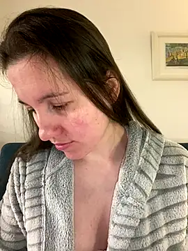 Nicole-Ray online show from 11/30/25, 09:13